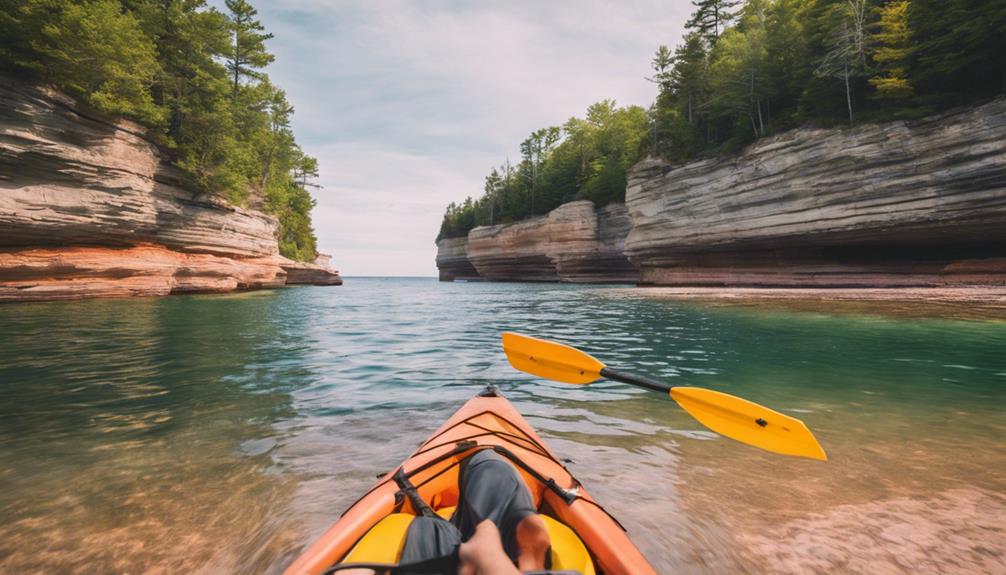 explore pictured rocks by kayak